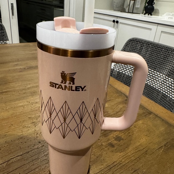 Pink Stanley Tumblers - Picture 8 of 10